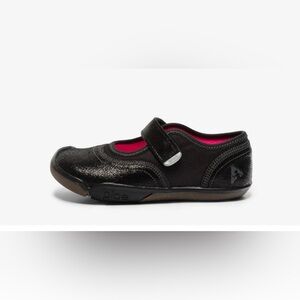 NWOB PLAE Emme Kid’s Sporty Jane Shoes | Size 3